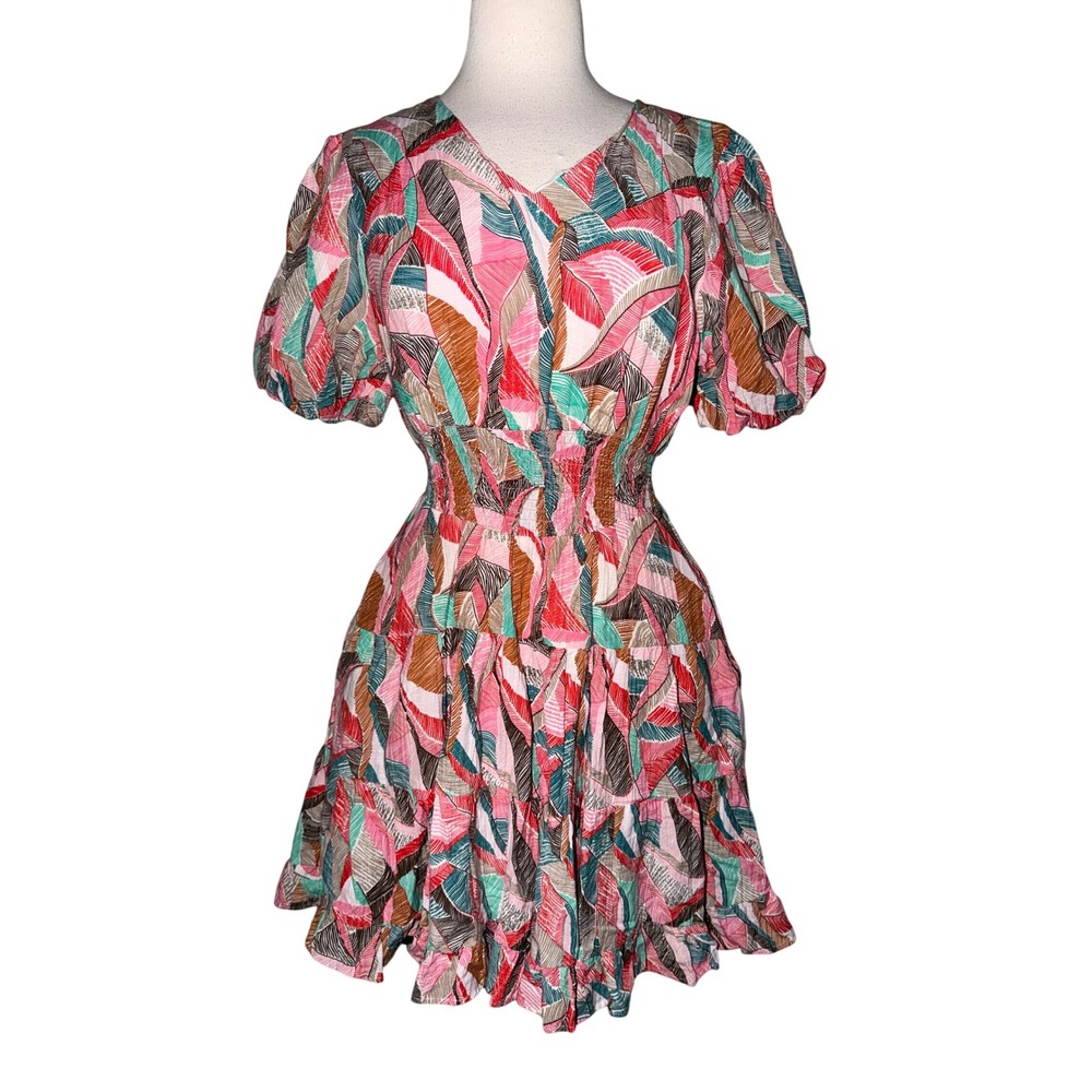Hayden Los Angeles Abstract Tropical Leaf Smocked Mini Dress Pink M HY8133 X8 - Picture 3 of 9